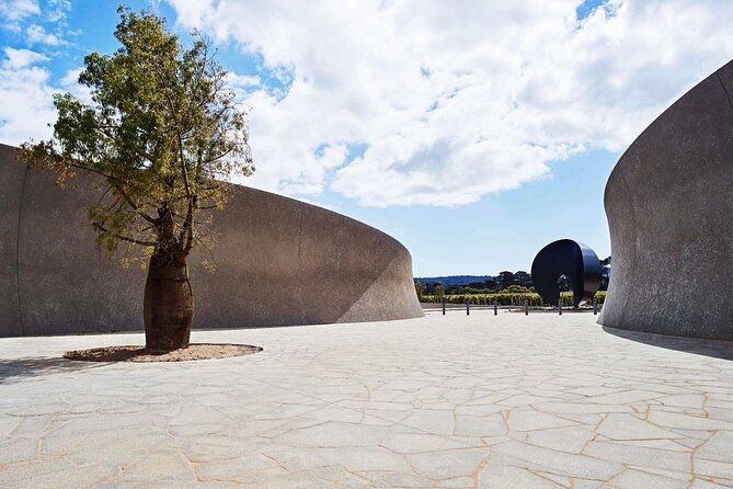 Mornington Peninsula Boutique Wine and Lunch Small Group Tour - Mornington Peninsula in One Day: The Value of a Tight Route