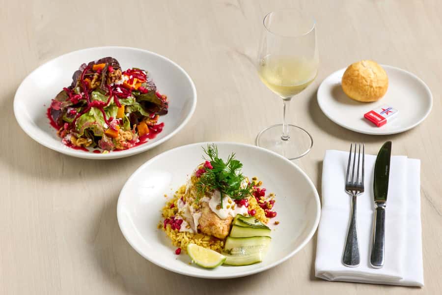 Mount Cotton: Winery Tour & Tasting with 3-Course Lunch - Where you start: Sirromet Cellar Door and an easy flow
