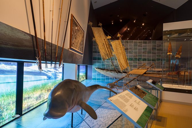 Museum Highlights Tour | 1pm Daily - Interactive big screen and VR: how to enjoy the tech without getting lost