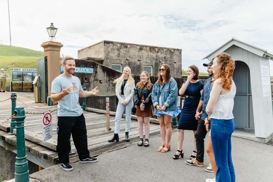 Newcastle City Tour: Coastal Charms & City Secrets -mini van - Bogey Hole and the Newcastle Memorial Walk: Small Stops With Meaning