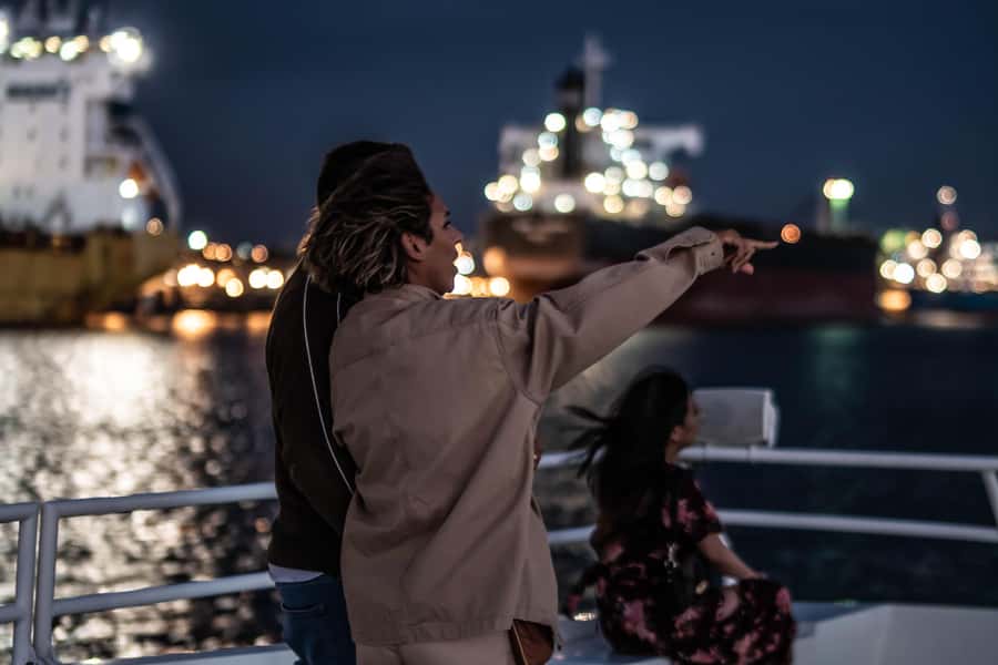 Newcastle: Harbour Dinner Cruise with Live Music - What You Get for $74: Meal, Music, and Harbour Cruise Value