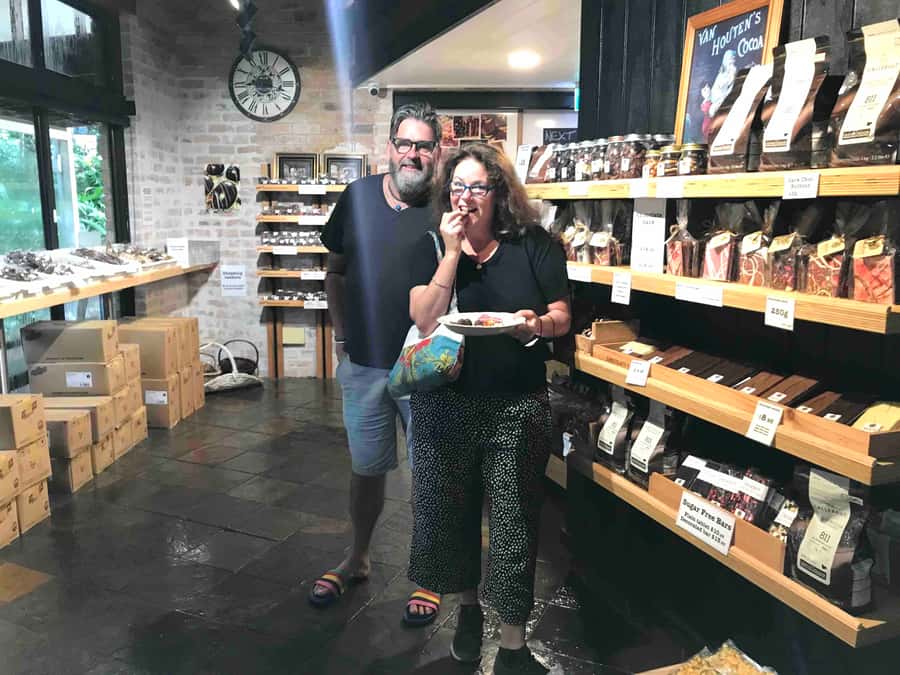 Noosa: Maleny & Montville Tour with Lunch & Wine Tasting - Lunch at a hinterland cottage cafe: included, easy, and local