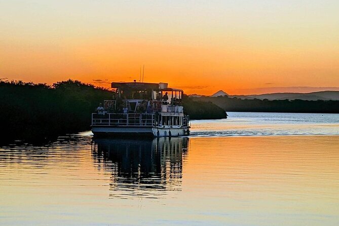Noosa Queen Sunset Cruise River - North Shore houses and the ferry crossing: seeing real Noosa life from the water