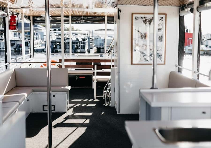 Noosa: River and Canals - Day Cruise - Lunchtime on the water: the value of a 2-hour Noosa reset
