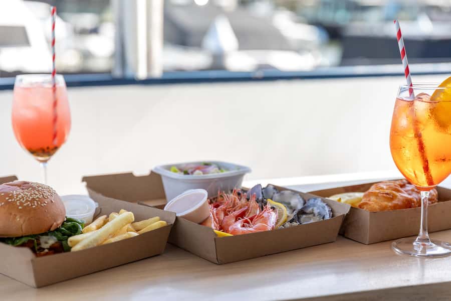 Noosa River Cruise with Seafood Lunch and Commentary - Seafood Lunch on Board: 10 Options and Share-Plate Upgrades
