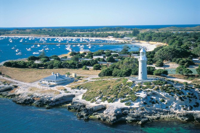 One Way Seaplane Flight - Perth to Rottnest Island - Rottnest Island arrival: spotting the island from the sky