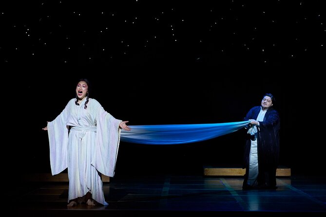 Opera Tickets: Madama Butterfly at Sydney Opera House - The pre-show atmosphere in the foyer (and why it matters)