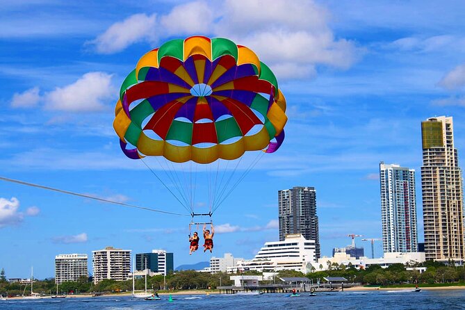Parasailing on the Gold Coast, Fly solo, Tandem or Triple - What the operation gets right (based on how the crew is described)