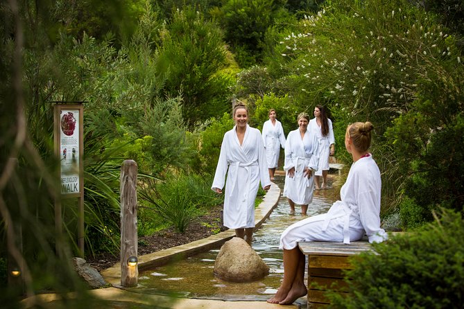 Peninsula Hot Springs Day Trip with Bathing Entry from Melbourne - The real show: 70 bathing experiences and how to pick your route
