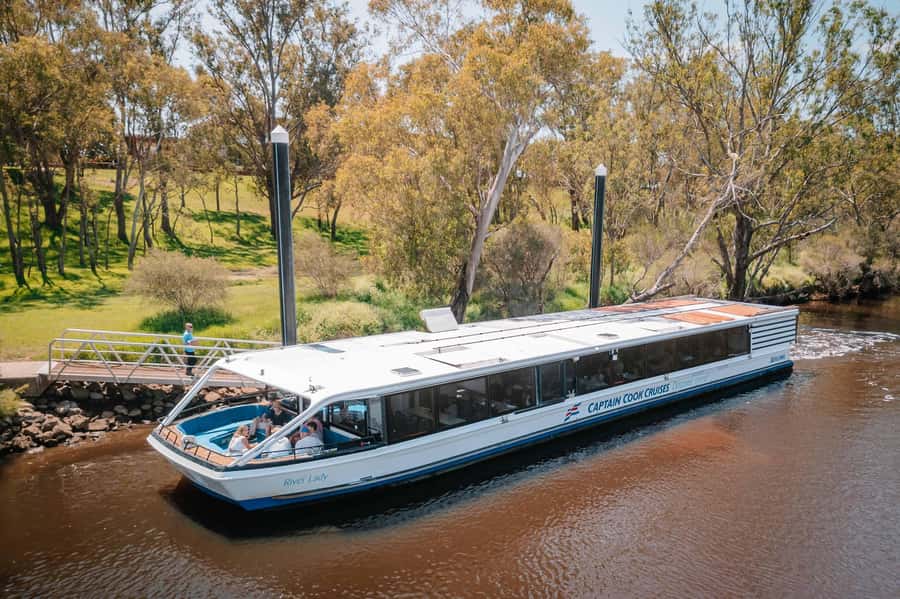 Perth: Full Day Swan Valley Cruise & Wine Tasting With Lunch - Wine tasting onboard: three WA wines plus the start of the buzz