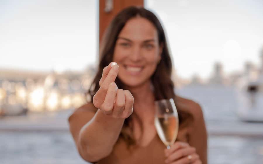 Perth: Harvest Your Own Pearl Experience - The Oyster Moment: Seeing Pinctada Maxima Up Close