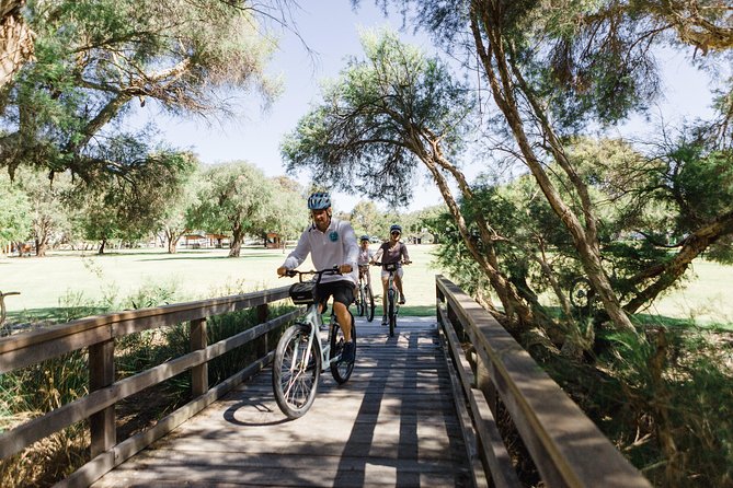 Perth Landmarks & Scenic Foreshore - Guided Bike Tour - Starting at South Perth Cycles: a smooth begin