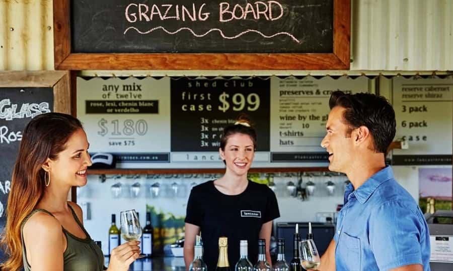 Perth: Pinnacles and Swan Valley Wine Day Tour with Lunch - Key highlights worth your attention