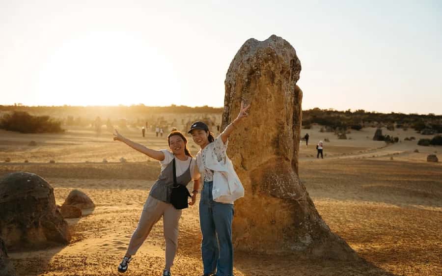 Perth: Pinnacles Desert Sunset & Stargazing with Dinner - Book it or skip it: my practical call