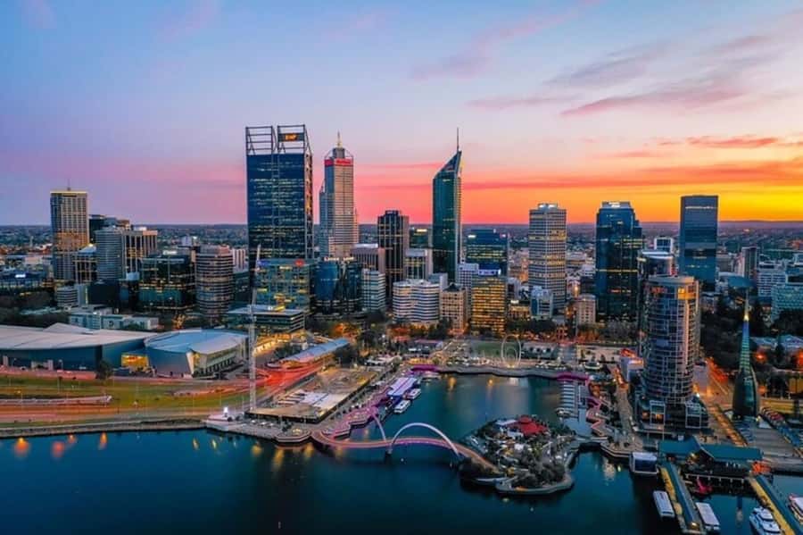 Perth : Private Custom Tour with a Local Guide - Key moments worth planning around