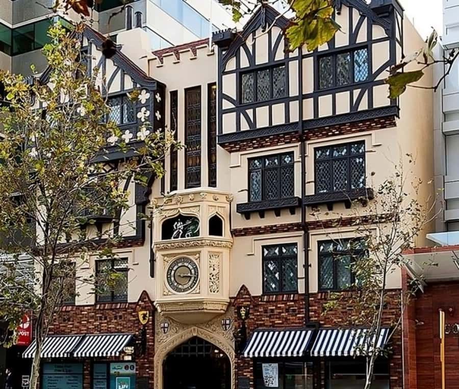 Perth : Private Custom Tour with a Local Guide - Pickup in Perth: small convenience that changes the day