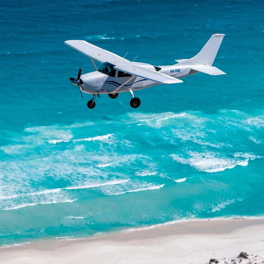 Perth: Rottnest Island Flight Transfer with Return Ferry - Dropping onto Rottnest: why the timing feels different