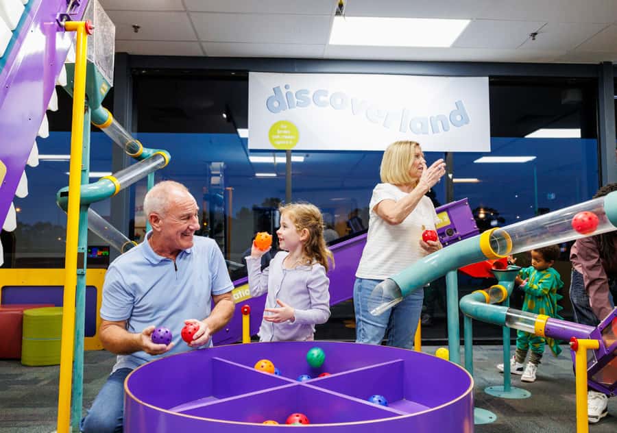Perth: Scitech Discovery Centre All Day Entry Ticket - Food rules at Scitech: plan a lunch break