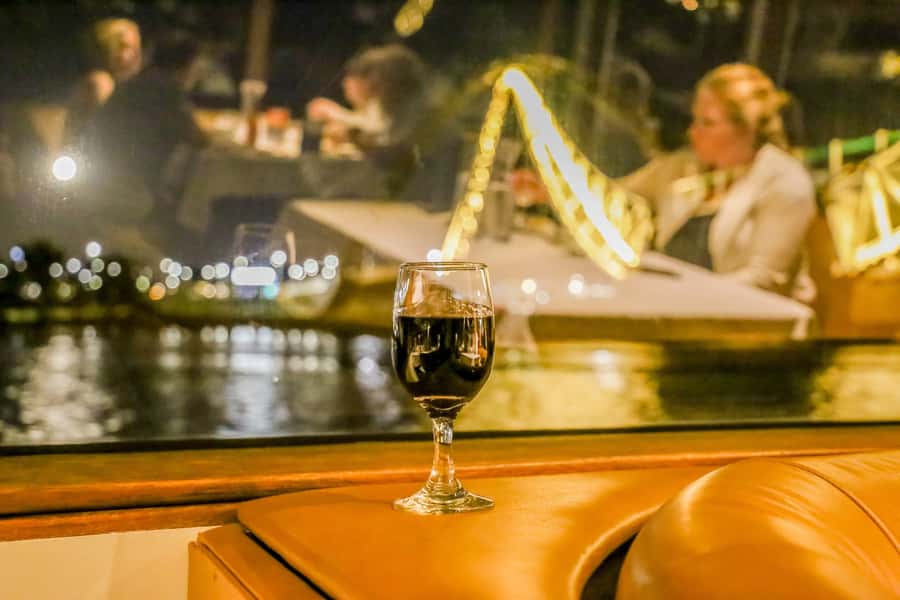 Perth: Swan River Dinner Cruise - Music, DJ energy, and those long sets