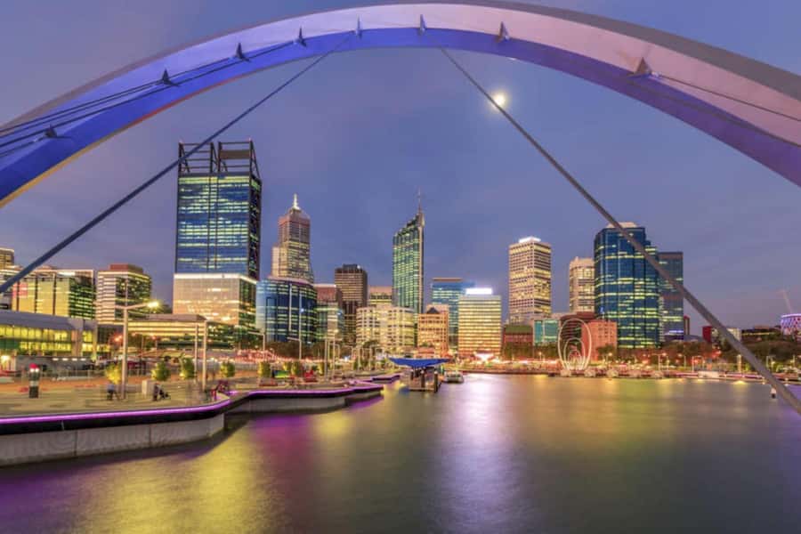 Perth: Swan River Dinner Cruise - Seeing Perth’s waterfront at night: where the “wow” comes from
