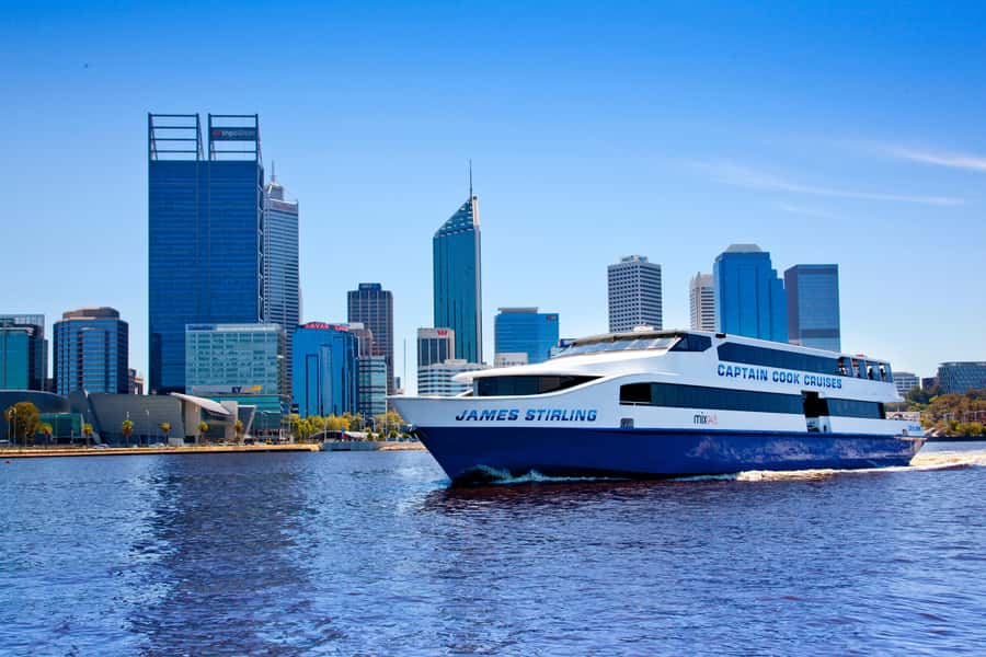 Perth: Swan River Lunch Cruise - Seating, service, and that small-group feel (limited to 10)