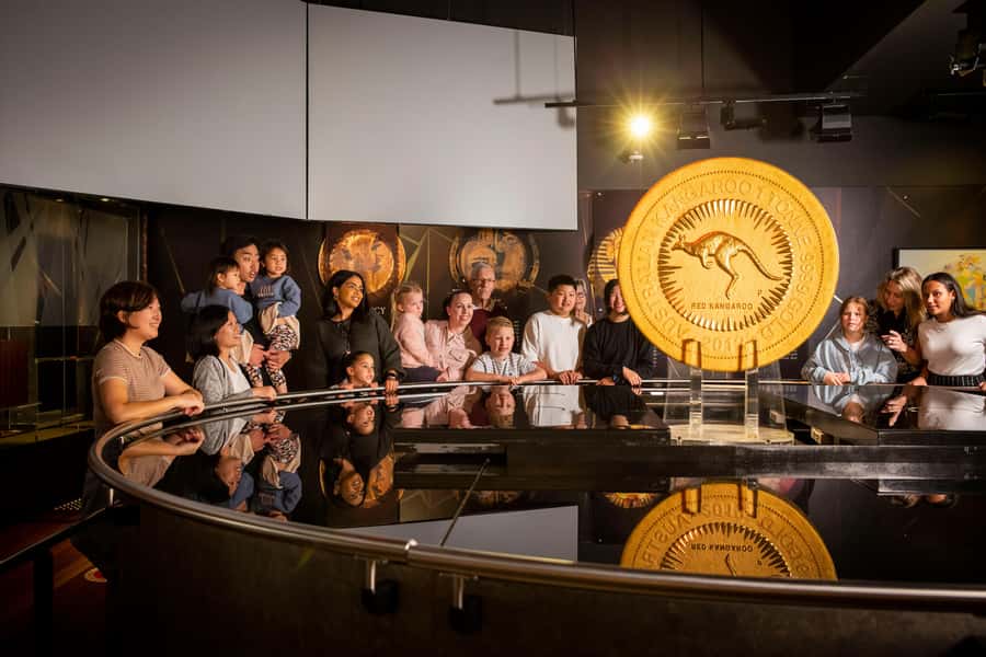Perth: The Perth Mint Gold Tour - What a 1-hour Gold Tour at Perth Mint is really like