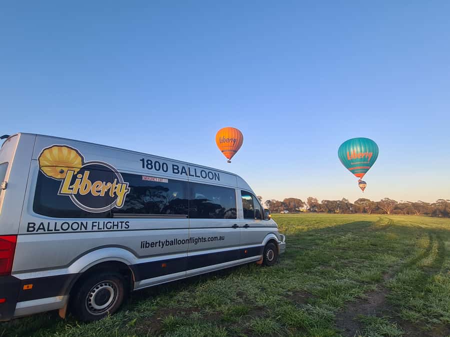 Perth to Northam: Balloon flight including shuttle bus - Getting from Perth to Northam: Crown Casino Pickup and the Long Early Morning