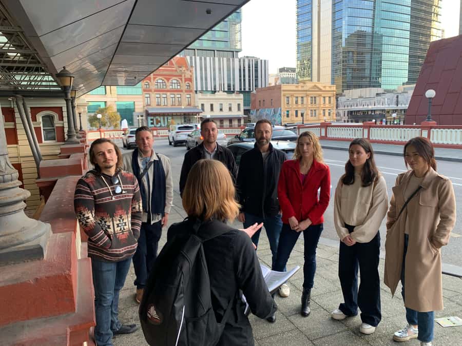 Perth: True Crime Guided Walking Tour - Photo and sightseeing moments: turning contrast into a memory