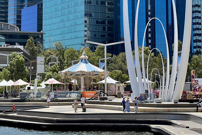 Perth Wide Sightseeing - The Swan River Grand Finale: 360° Views