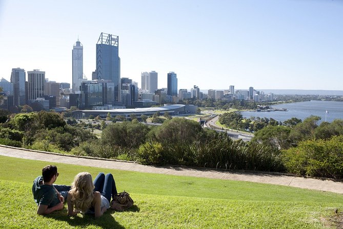 Perth Wildlife Park & City Highlights - Premium Small Group Tour - Swan Valley wine tasting and a lunch that respects diets