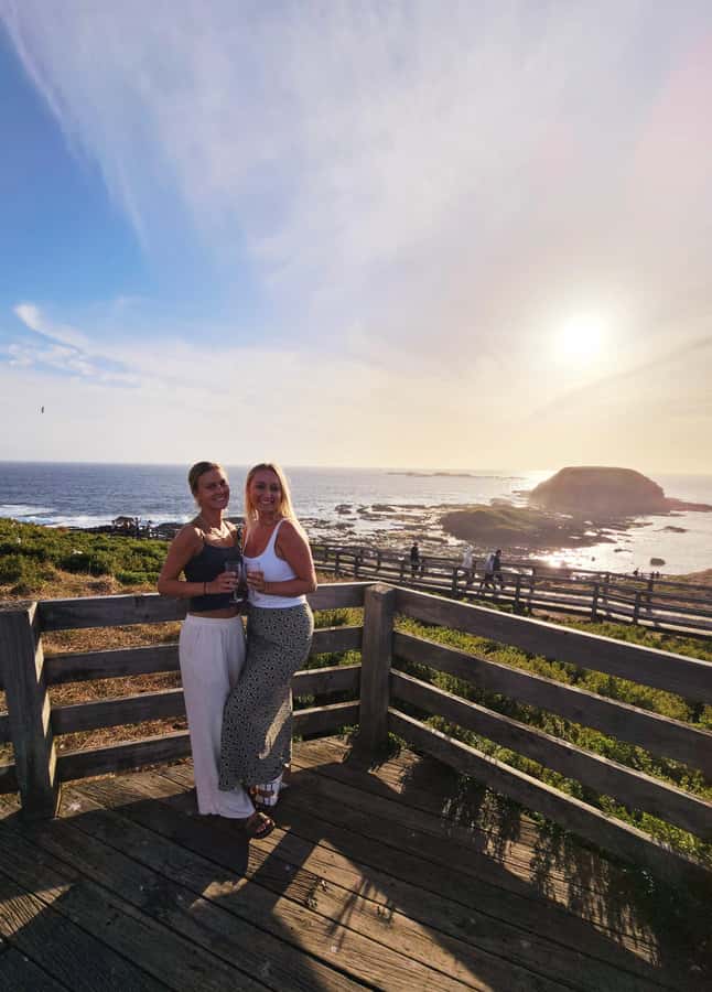 Phillip Island: Wine, Wildlife & Penguins with Gourmet Feast - Phillip Island Winery: six tastings and food that makes sense