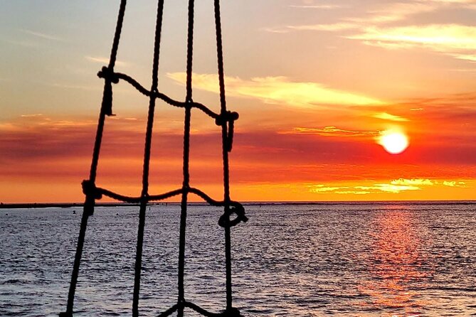 Pirate Ship Sundowner Cruise in Mandurah - Timing, season, and weather: the practical side