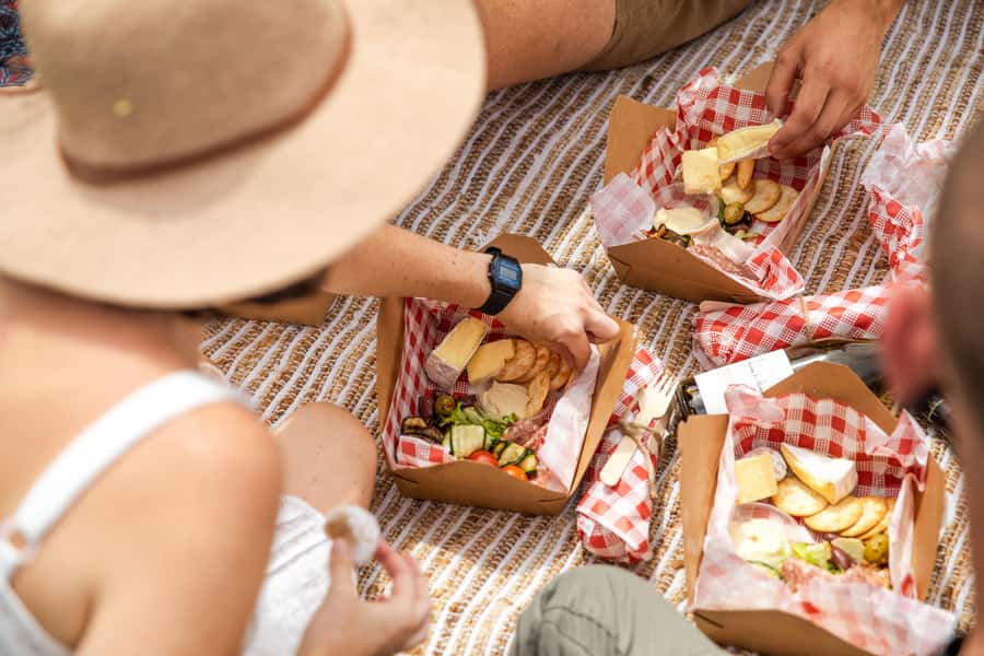 Pokolbin: Picnic & Wine Tasting at Audrey Wilkinson Vineyard - The wine master class: how to make the tasting part actually stick