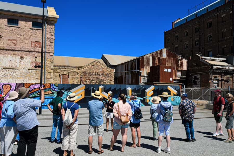 Port Adelaide: Walking Tour with Food Tasting & Drinks - Meeting Up: Find the Guide By the Structure (and Shade)