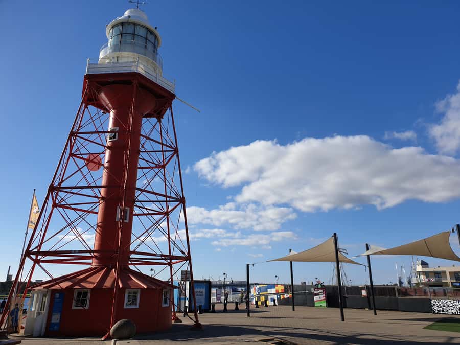 Port Adelaide: Walking Tour with Food Tasting & Drinks - The 150-Minute Walking Pace That Keeps It Friendly