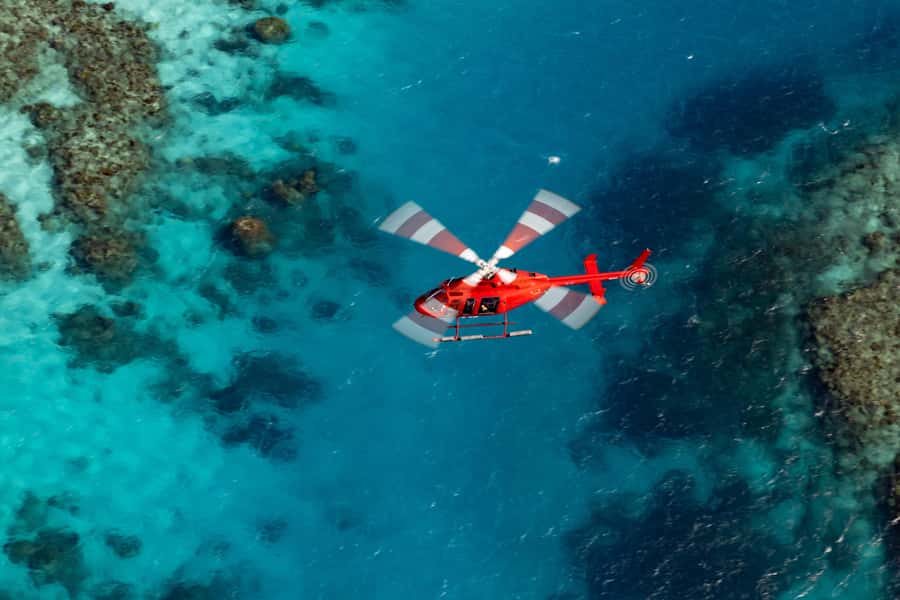 Port Douglas: Great Barrier Reef 45-Minute Helicopter Flight - Low Isles: two coral cay islands and the 1878 lighthouse from above