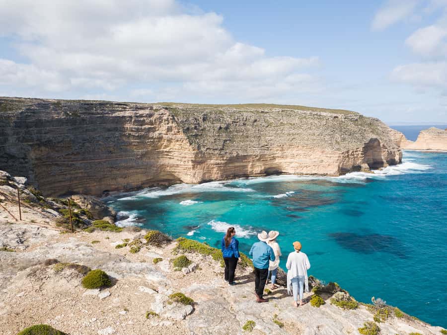 Port Lincoln Day Tour: Eyre Peninsula - How the 9 hours feel in real life (and who it suits)