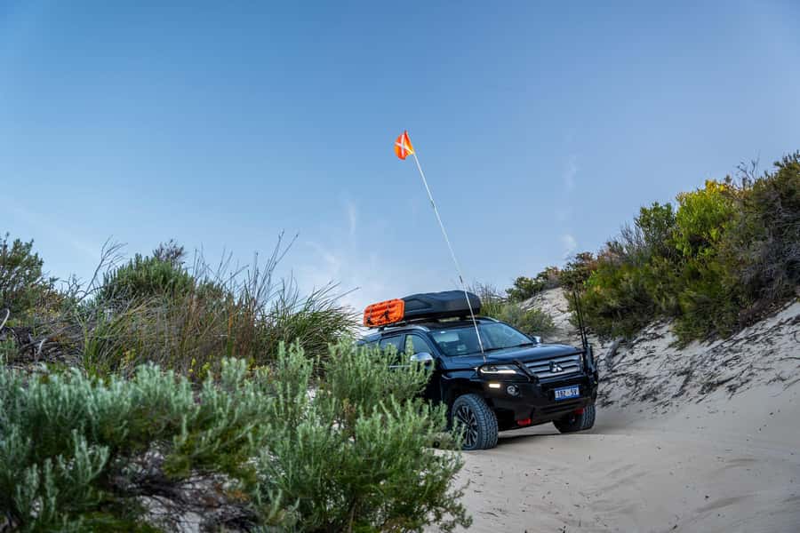 Port Lincoln: Lincoln National Park Sunset Sand Dunes Tour - Wildlife spotting in a protected park: lizards, echidnas, and birds