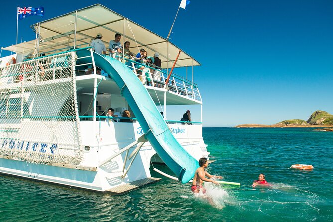 Port Stephens: Splash 'n' Slide Dolphin Cruise - Out to the Dolphin Search: Tomaree and Yacaaba Views While You Wait