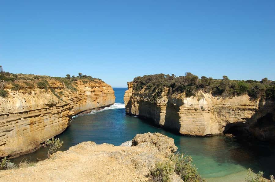 PREMIUM Great Ocean RD Tour REVRS-Luxry SML GRP-Hotel PickUP - Apollo Bay lunch break and the real rhythm of the day