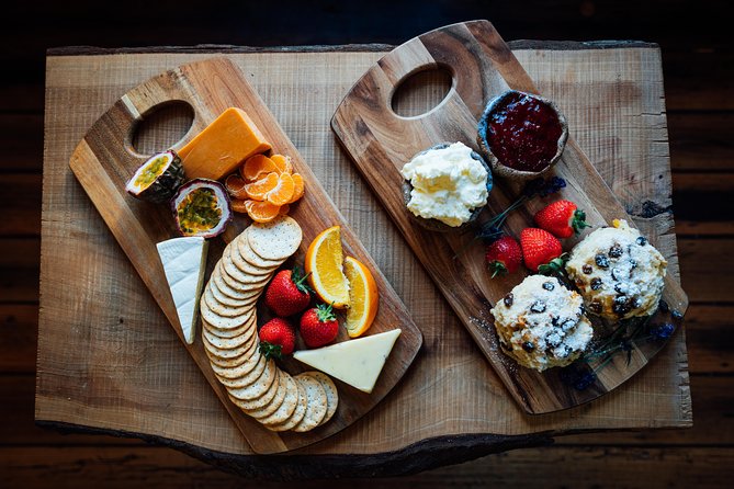Premium Tour and Lunch Package for 2 - Cask Lounge time: optional tastings after your meal