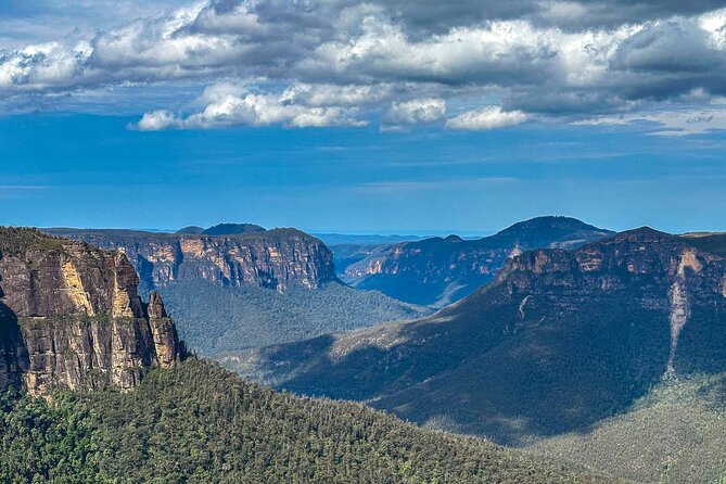 Private Blue Mountains Escape The Crowds Mercedes Tour - Lunch in Leura or Katoomba: flexible timing beats a forced meal