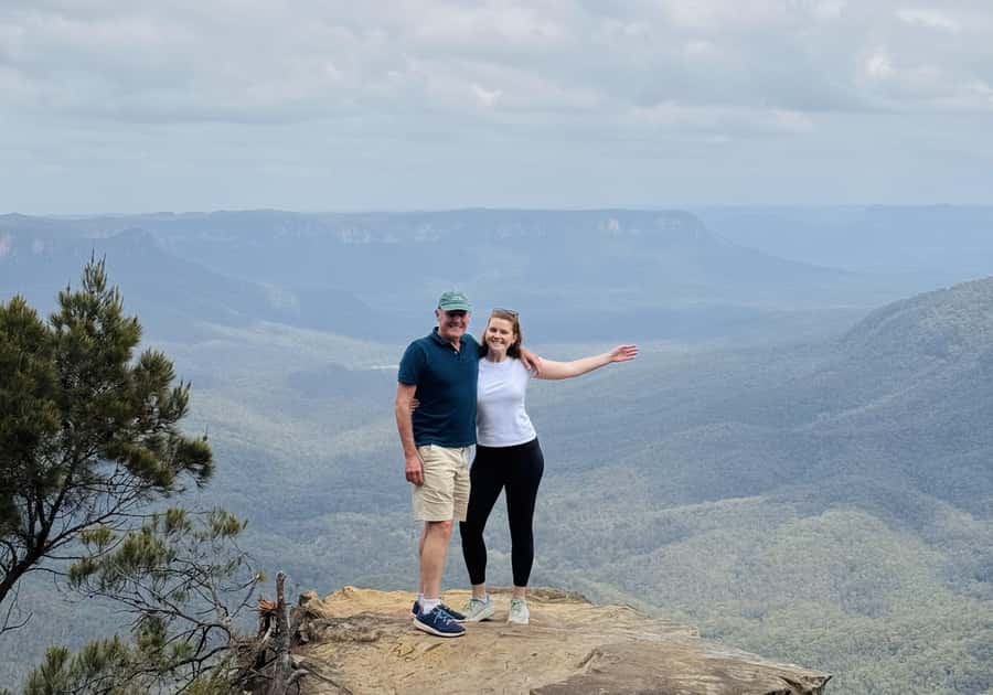 Private Blue Mountains, Scenic World & Wentworth Falls Tour - Blue Mountains Walking Time: Birds, Views, and the Calm Middle