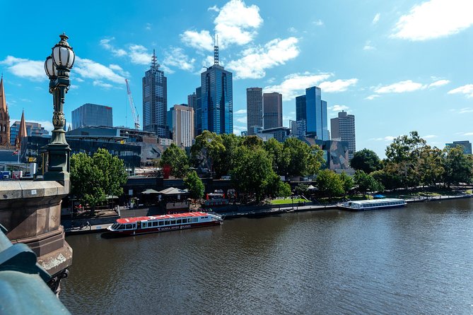Private City Kickstart Tour: Melbourne - Hosier Lane and AC/DC Lane: laneway energy with real stories