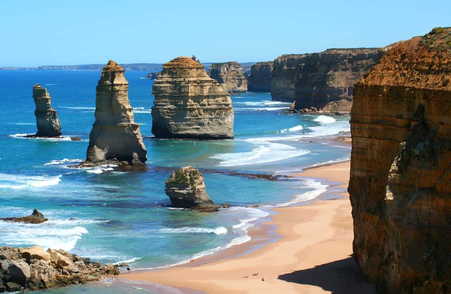 Private Great Ocean Road Tour - Twelve Apostles and Loch Ard Gorge: the payoff, with the right angle of attention