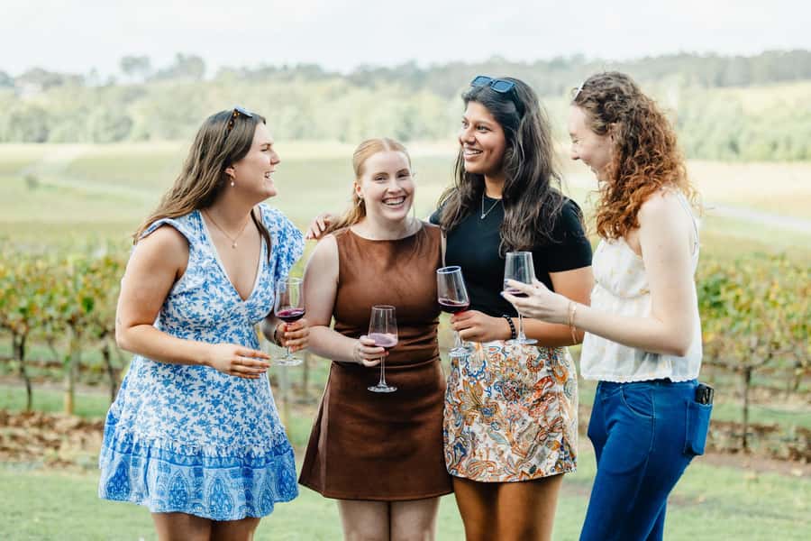Private Hunter Valley Wine Tour Departing from Newcastle - Lunch at The Farm - 4 Pines: scenic break, pay it yourself