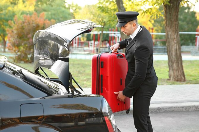 Private One-Way Airport Transfer from Sydney Airport to Sydney - Should you book Transferz private one-way SYD transfer?