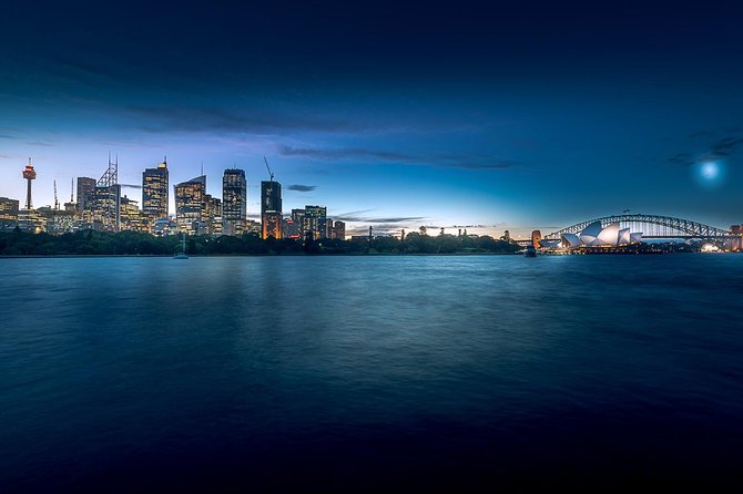 Private Sydney Harbour Sunset Photo Tour & Cruise - Starting at 4:30 pm: why the timing is the whole game