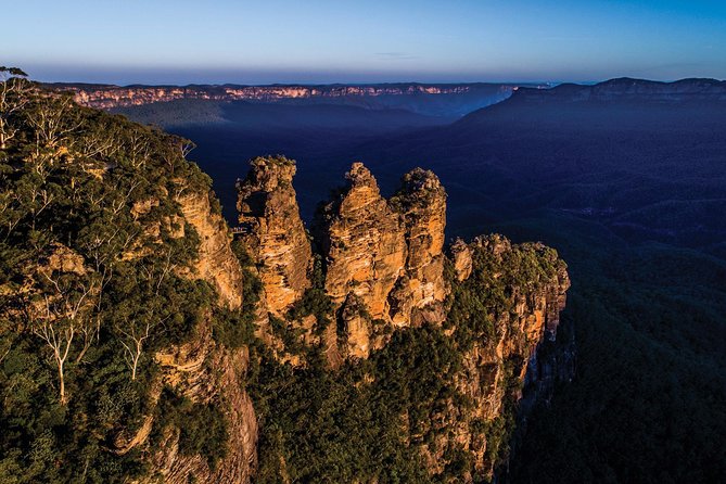 Private Tour: Jenolan Caves & Blue Mountains in a day - Blue Lake: a short walk that can turn into a wildlife moment