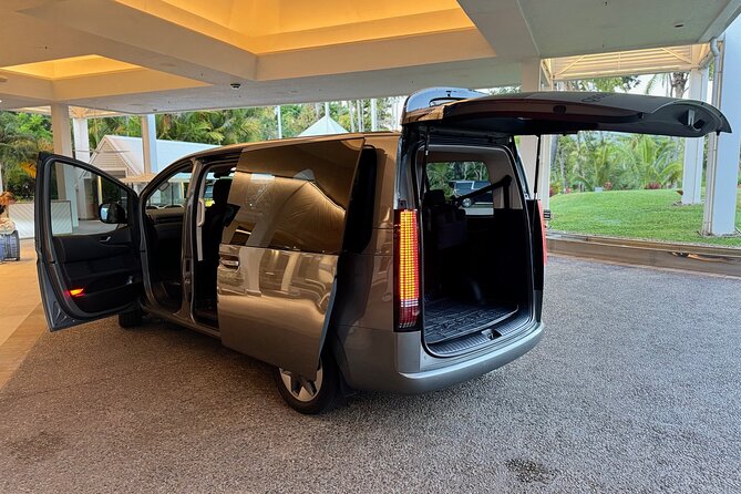 Private Transfer - Cairns Airport to/from Port Douglas - Price and value: $215.17 per group can be fair (if you travel right)